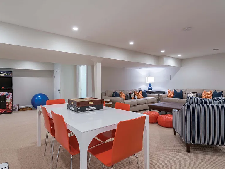 20 Millfarm Ln — Photo 21