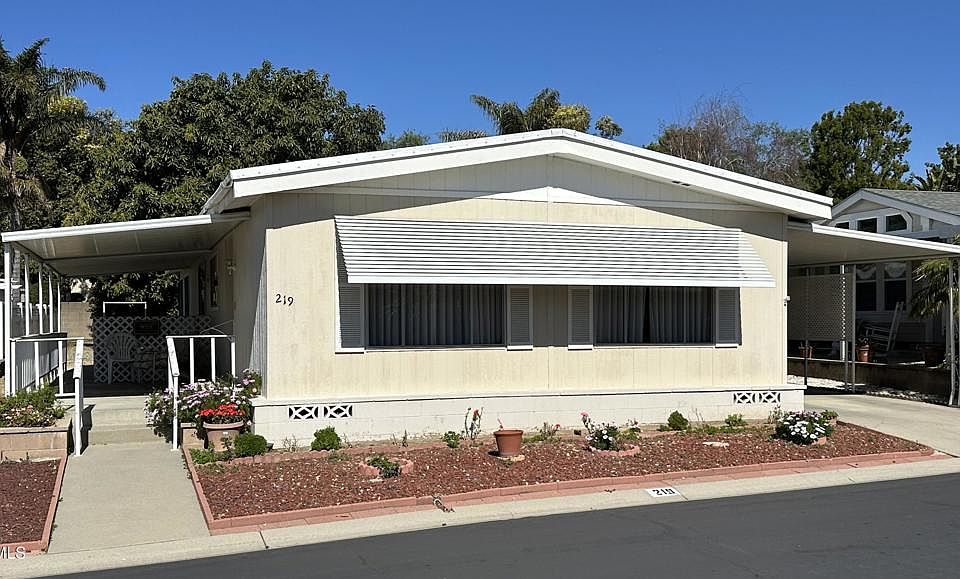 1st image of 219 Pollock Ln #219