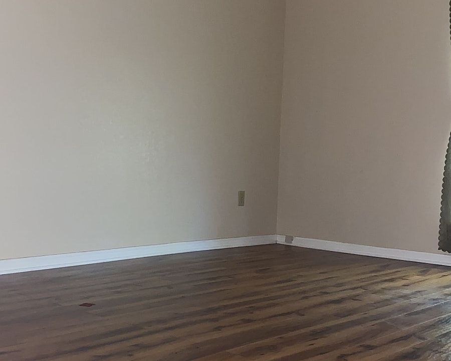 1st image of 2500 Magic Hill Dr