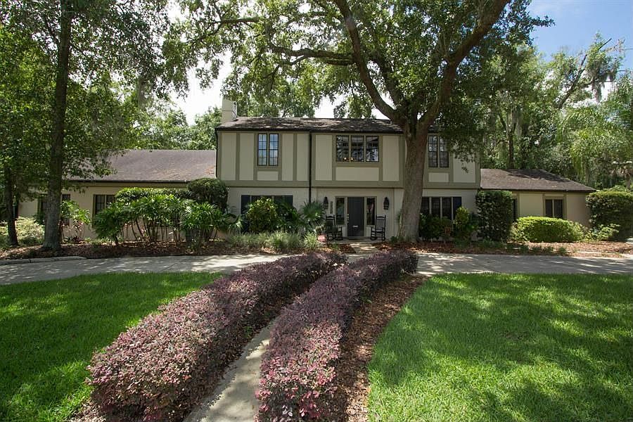 1st image of 2420 Forest Club Dr