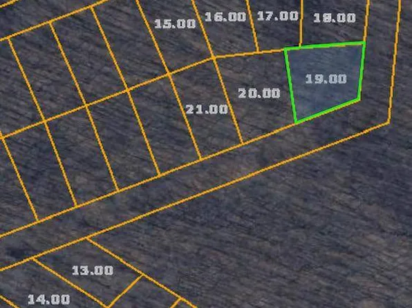 49 Creek Trl, Crab Orchard, TN 37723