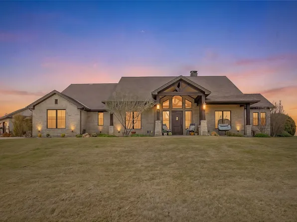 12102 E Rocky Creek Rd, Crowley, TX 76036