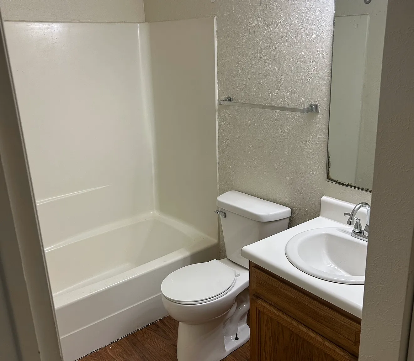 Remington Place - 10 — Photo 4