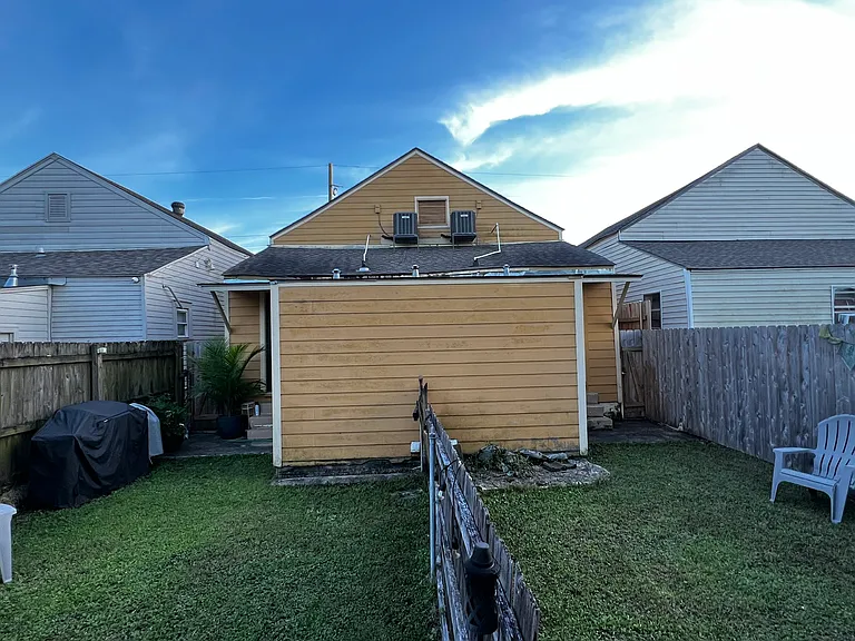 2813 Orleans Ave — Photo 16