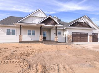 6627 Hope Lane Eau, Claire, WI 54701