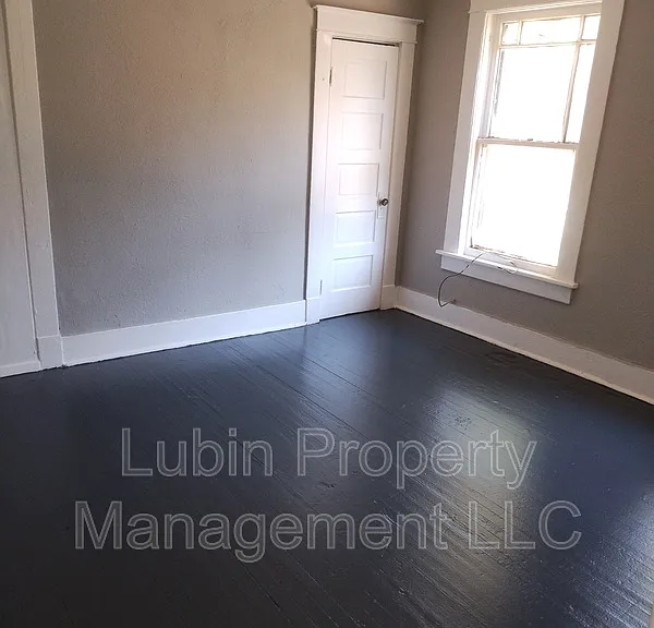 1628 E McLemore Ave — Photo 4