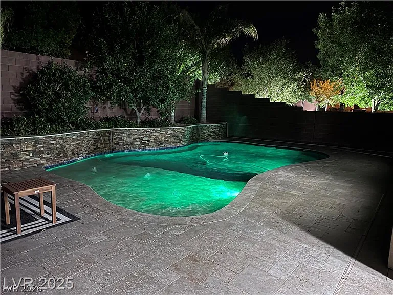 5873 Skyfall Ct — Photo 6