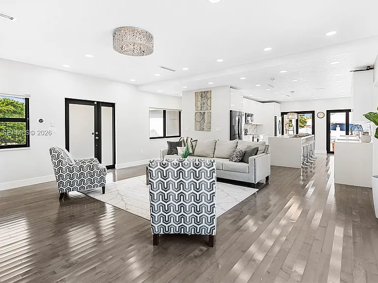 2301 E Las Olas Blvd — Photo 14