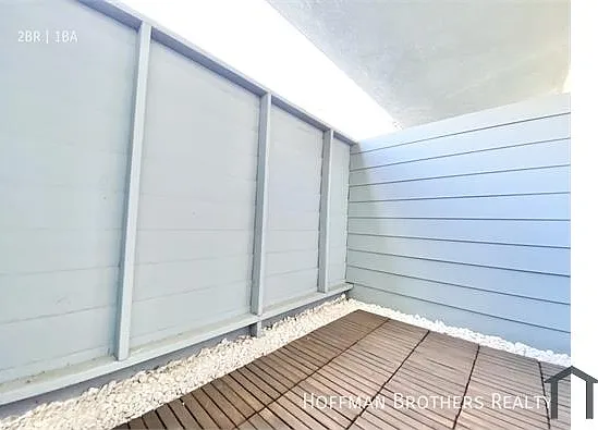 1570 Yosemite Dr #3A — Photo 8