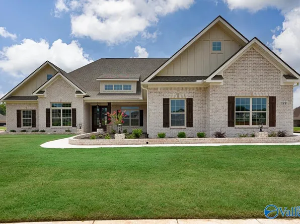 122 Geneva Ct, Meridianville, AL 35759