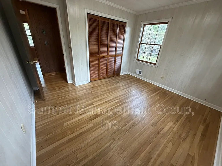 200 Indian Creek Dr — Photo 21