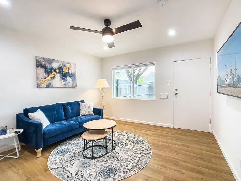508 E Willetta St #2 — Photo 21