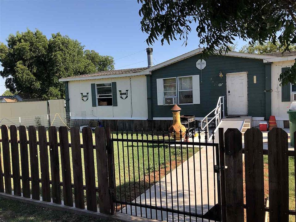 1st image of 207 W Emerald Ave