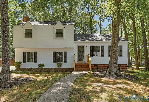 9015 Covewood Rd Photo 1