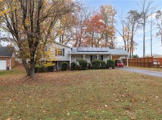 4383 Creekridge Ln, Kernersville, NC 27284