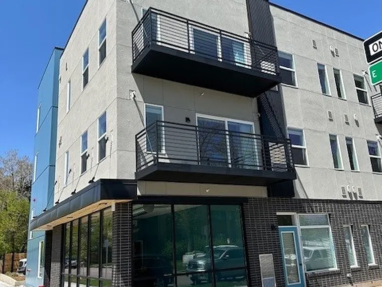 Poplar Place - Stunning Boutique Apartments — Photo 13