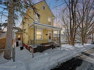 20 Cross Ln, Wilkes Barre, PA 18702