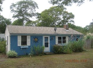 11 Lake Rd E, West Yarmouth, MA 02673