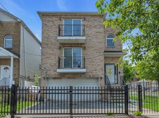 376 14th Ave, Newark, NJ 07103