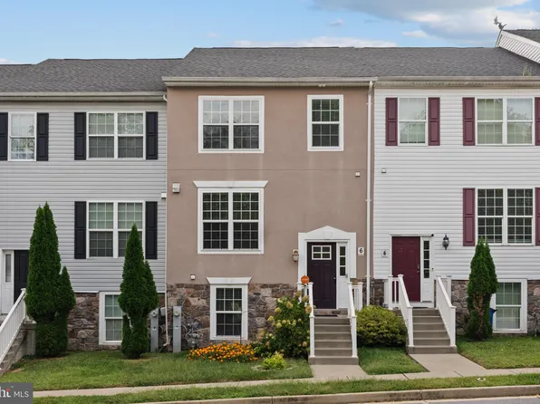 6 Kirkwyn Ct, Owings Mills, MD 21117