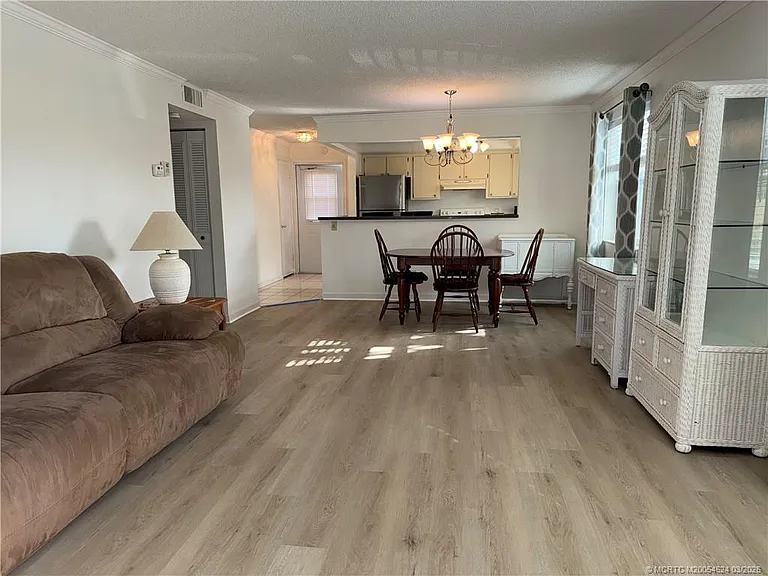 2950 SE Ocean Blvd #4 — Photo 24