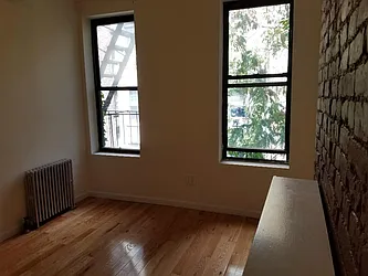 Rented by Best Apartments North Inc