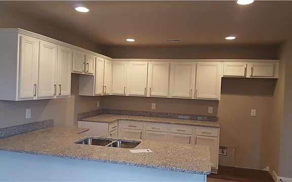 3rd image of 122A Odie Ray St #A