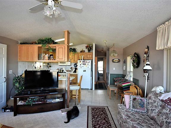 3rd image of 30203 E Mountain View Ave