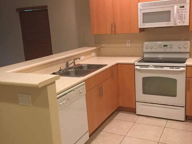 3102 NW 24th Way #0 — Photo 7