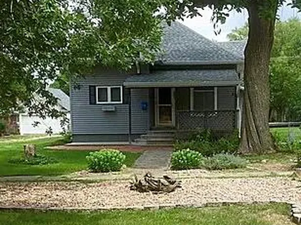 202 Marquis Ave, Marquette, NE 68854