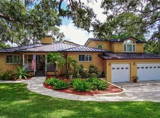 308 Roebling Rd N, Belleair, FL 33756