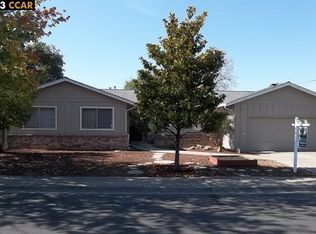 111 Las Lomas Way, Walnut Creek, CA 94598