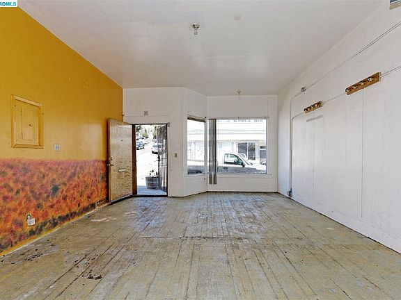 5th image of 1467 Macarthur Blvd