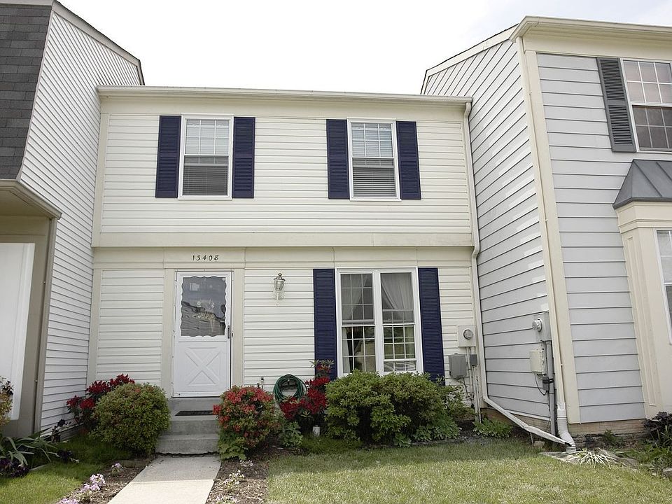 Updated 3-Level Townhouse