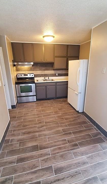 1st image of 1132 5th St #3