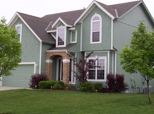 6101 Noreston St, Shawnee, KS 66218
