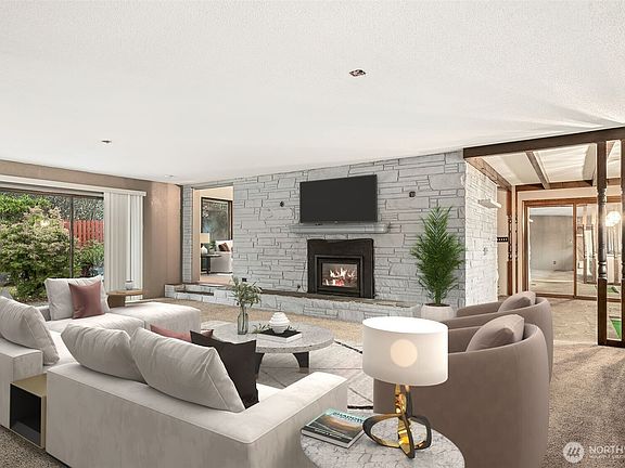 4th image of 105 Lucke Place