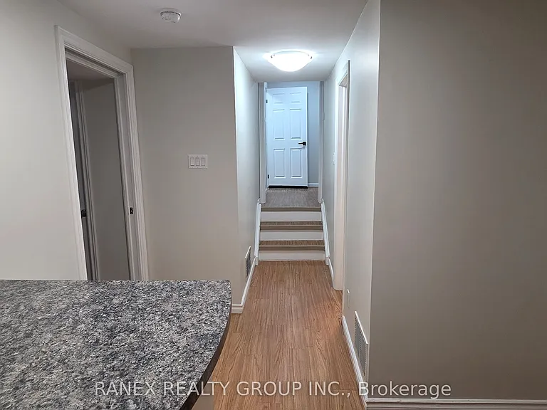 16 Lynwood Ct — Photo 23