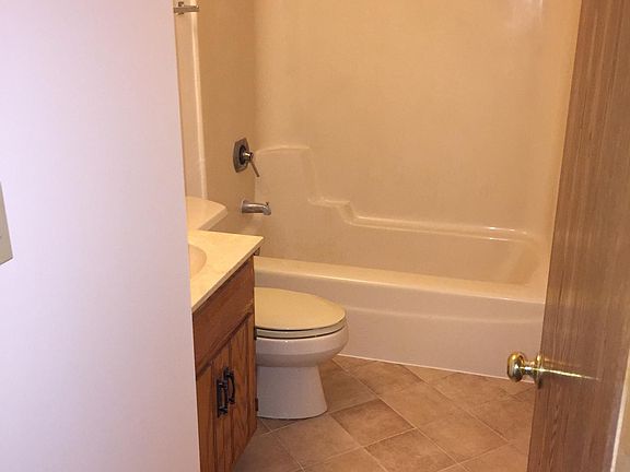 3rd image of 1400 N Rock Run Dr APT D2