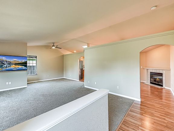 4th image of 8515 74th Dr NE