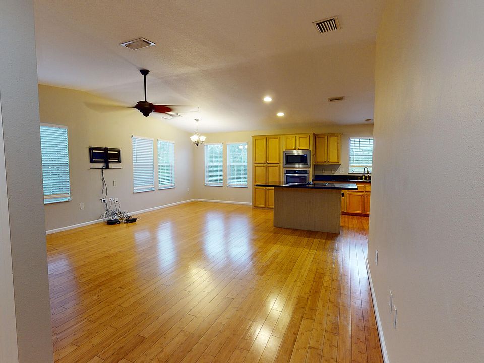 1st image of 31068 Avenue D