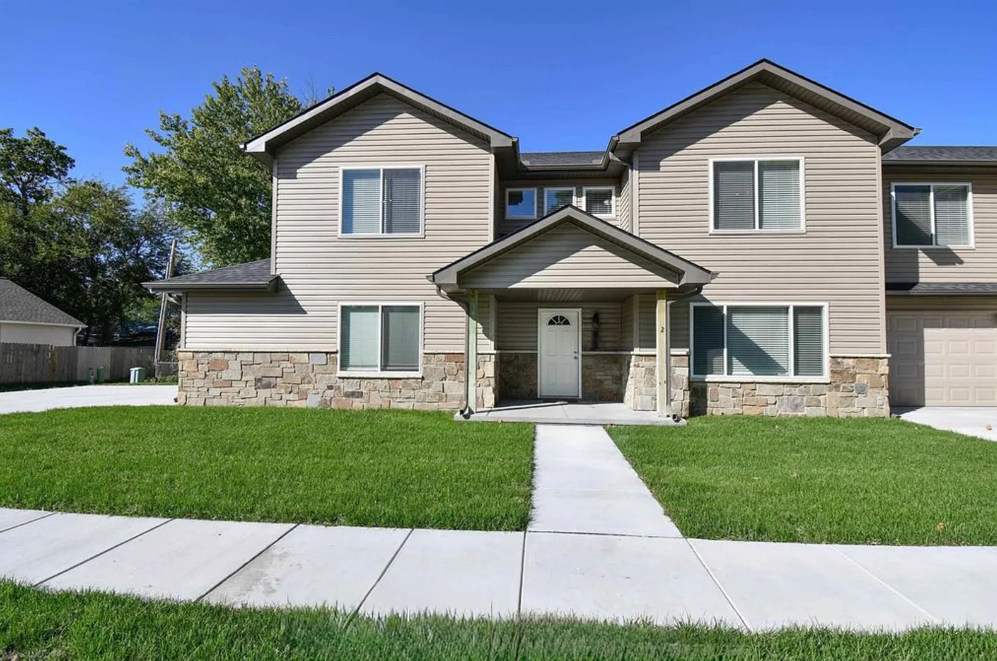 4243 Saint Paul Ave — Photo 1