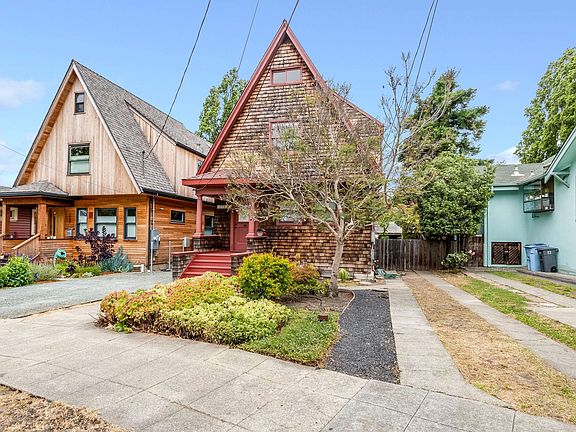 1729_Parker_St_ Berkeley California 2_06262023