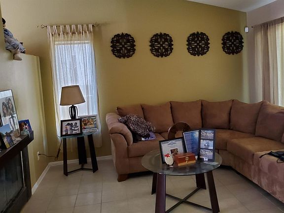 3rd image of 14553 Monterey Pl