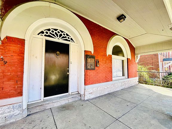 3rd image of 1239 S Brook St APT 1