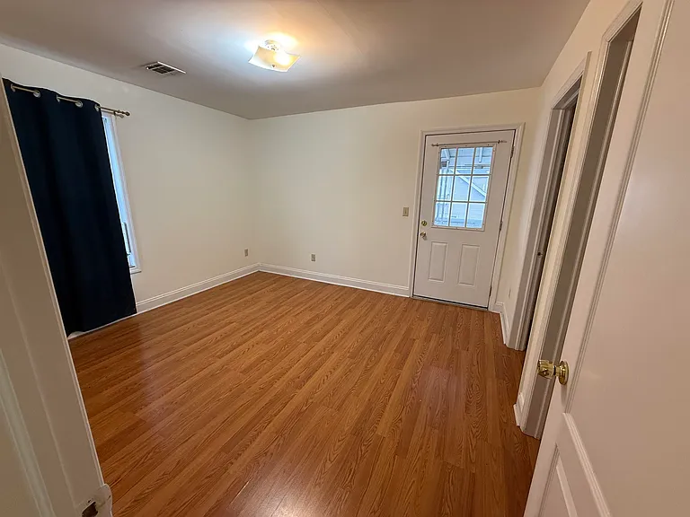 408 Ellison St #2 — Photo 4