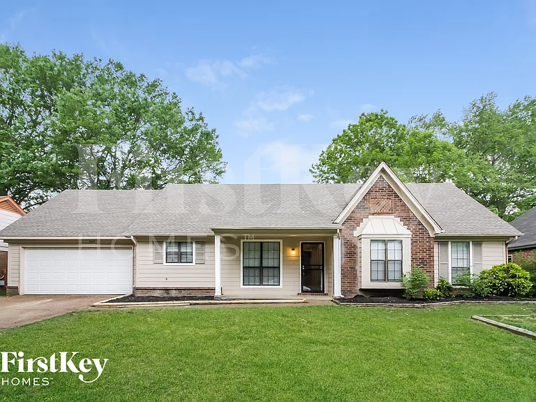 4619 Leash Ln — Photo 1