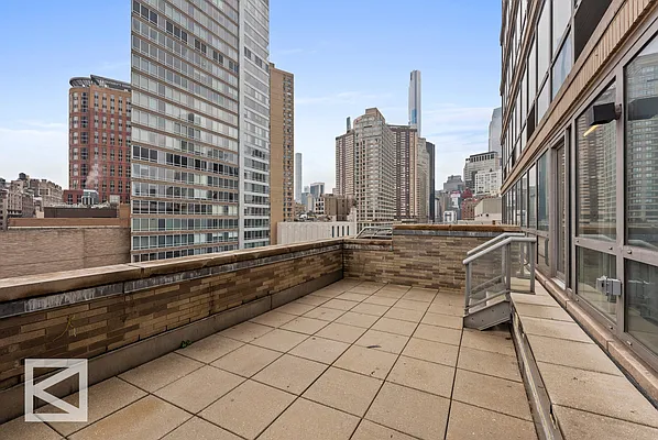 Rented by Douglas Elliman | media 13