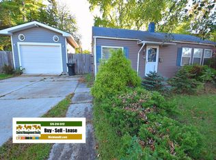 306 Manchester Dr, South Bend, IN 46615