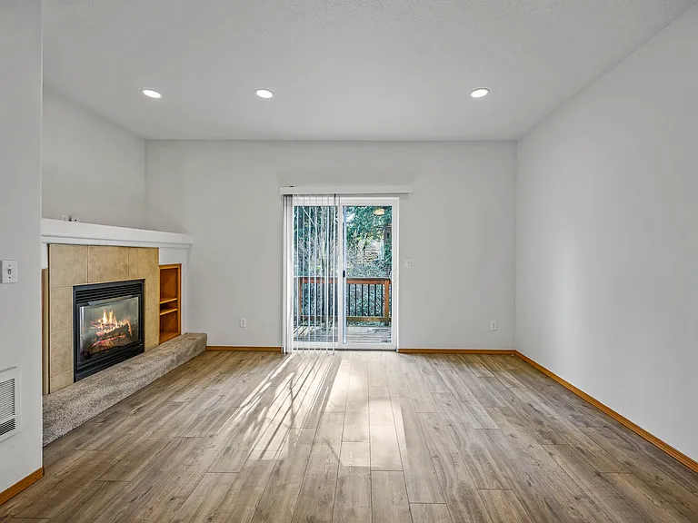 5603 SE 119th Ave — Photo 4